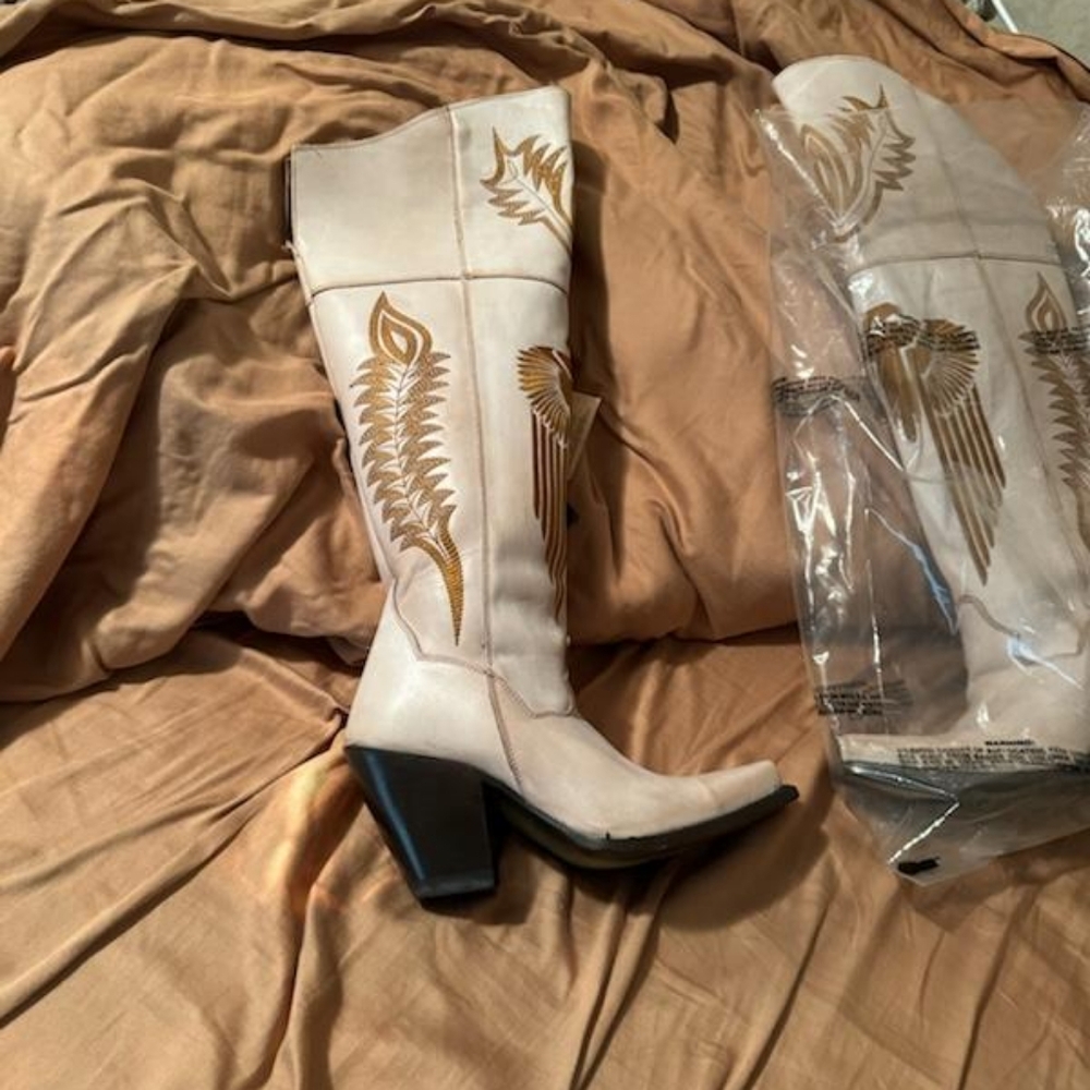 New Dan Post Boots - Picture 4 of 4